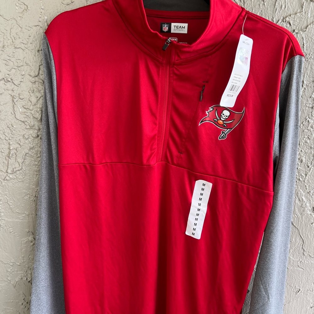 NFL Tampa Bay Bucs Red and Gray Long Sleeve Tee with Quarter-Zip
